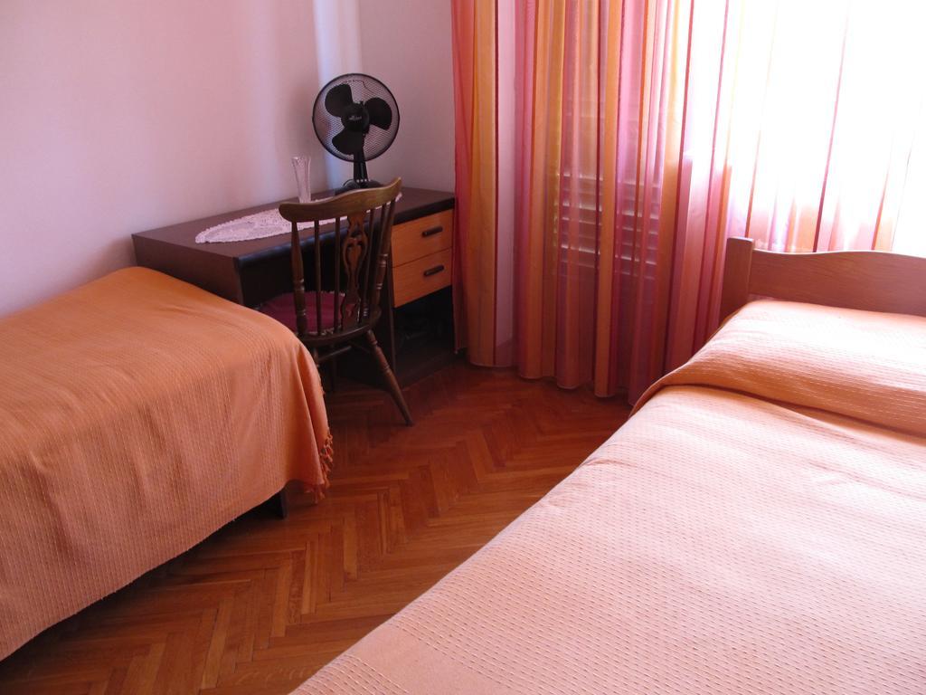Apartments Grgorinic Pula Bagian luar foto